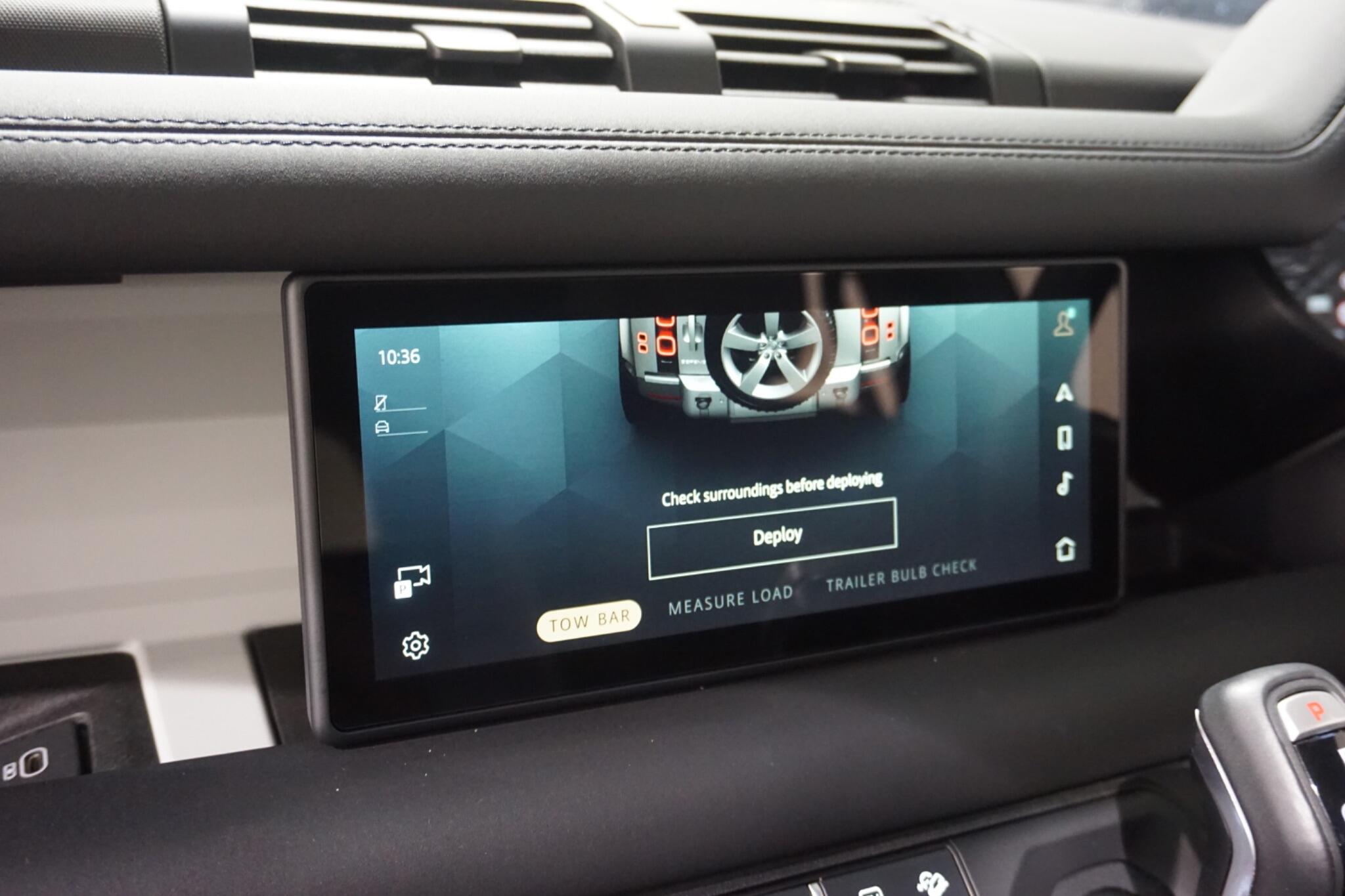 Land Rover Defender 110 2.0 P400e 15.4kWh X-Dynamic SE SUV 5dr Petrol Plug-in Hybrid Auto 4WD Euro 6 (s/s) (404 ps)